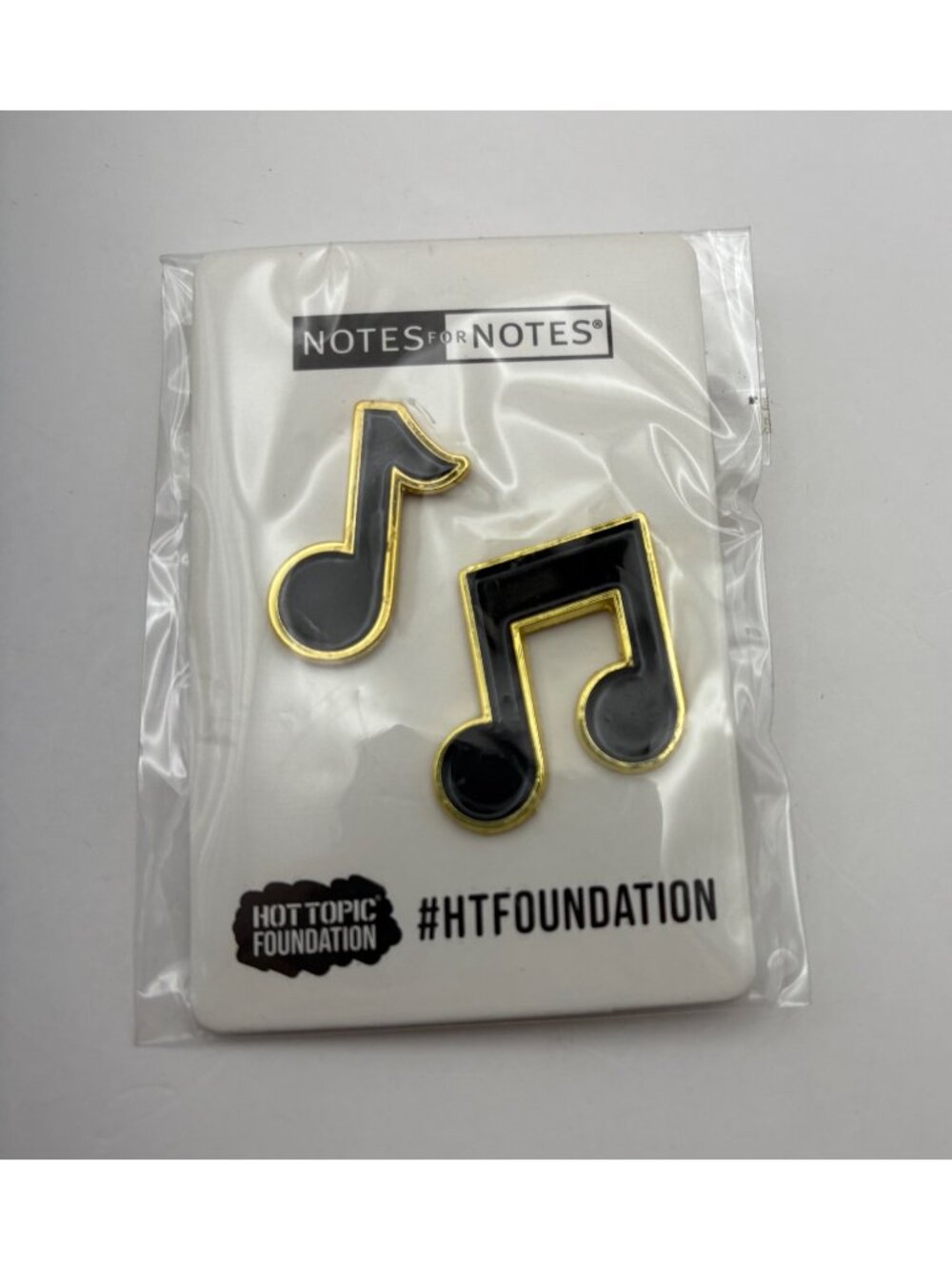 Music Notes For Notes Pin Set Hot Topic Foundation Black Gold Tone Enamel NEW - Picture 6 of 6